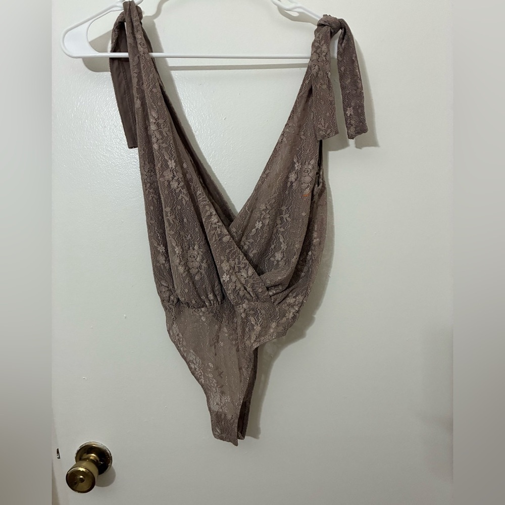 Free People Lace Bodysuit in Taupe Size XS